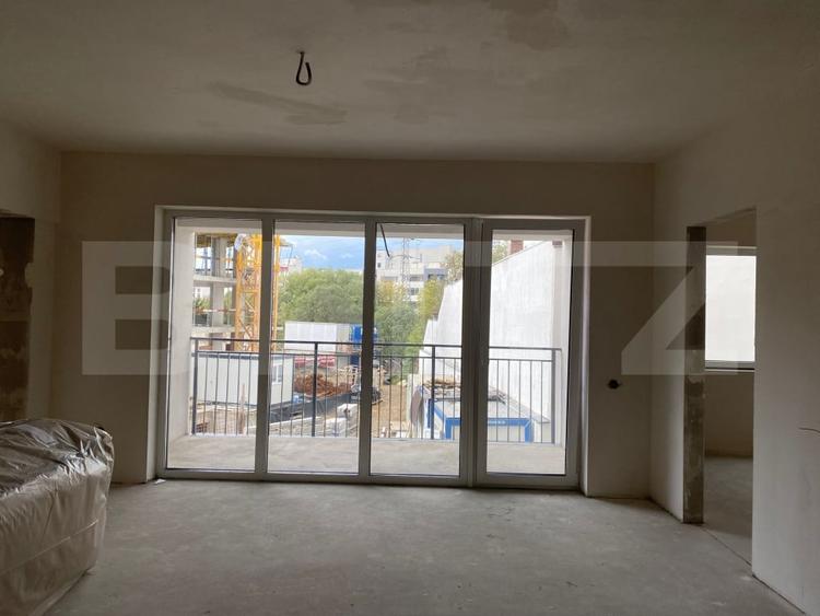 Apartament semifinisat, 3 camere, 2 bai, terasa si parcare zona Piata Abator - 1