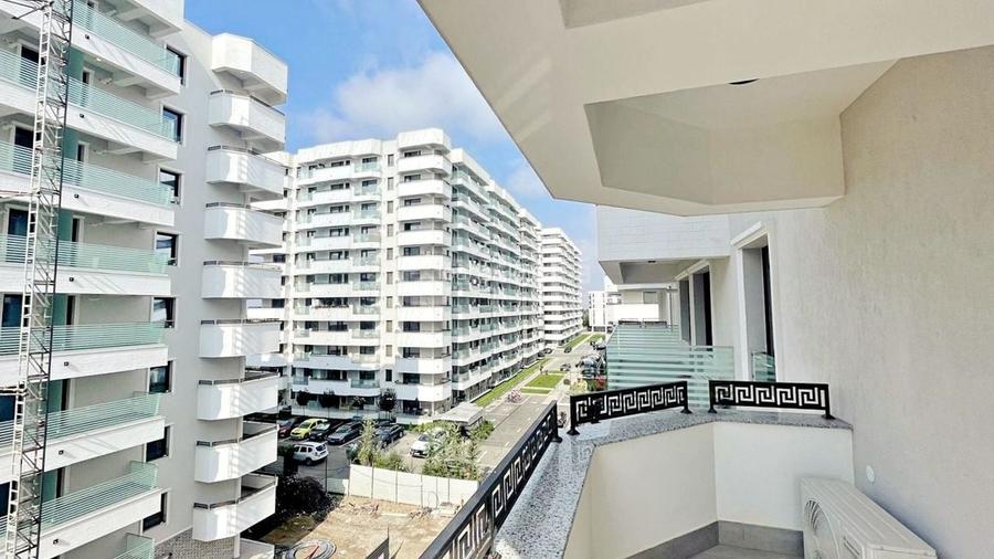 Royal Town, 2 camere decomandat, parcare subterana, terasa