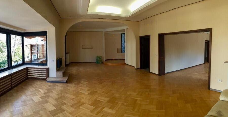 Vanzare Apartament stradal Lascăr Catargiu singur pe nivel et 2 - 1
