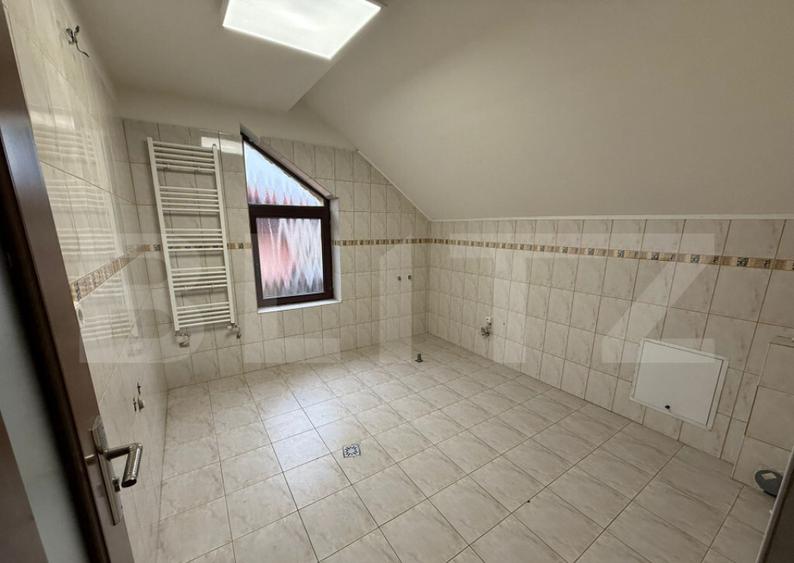 Casa - Spatiu birou ( 5 incaperi ) , 200mp, zona Manastur - 3