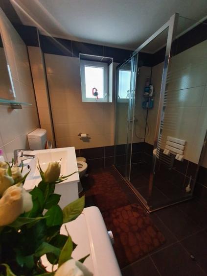 Vand 2 Vile+Spatiu comercial Eforie Nord - 7