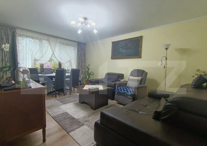 Casa cu 3 camere in suprafa?a de 122 mp ?i un teren de 5 - 2