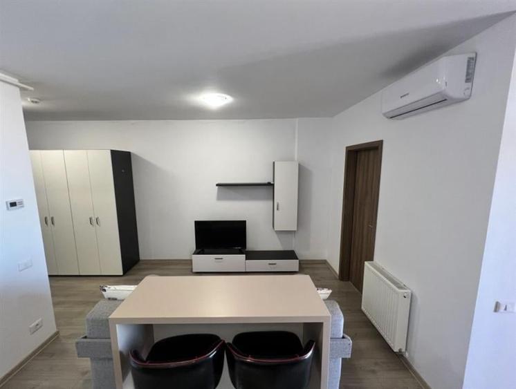 Apartament 2 camere. Arad, Zona Micalaca. - 3