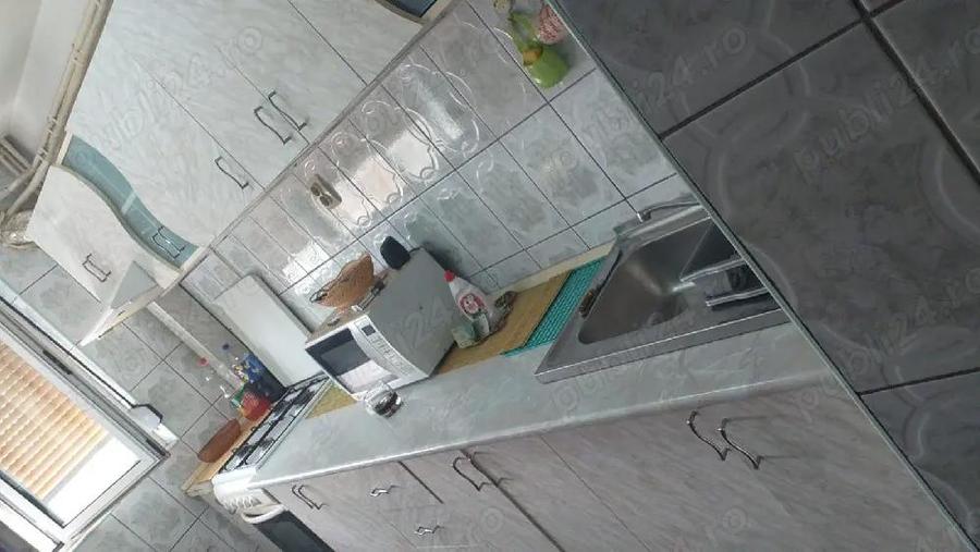 Apartament 2 camere micro 20 de vanzare - 2