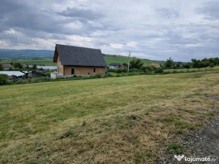 Teren intravila Sura Mare 1000mp - 1