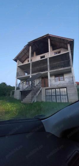 De vanzare casa Luncasprie - 1