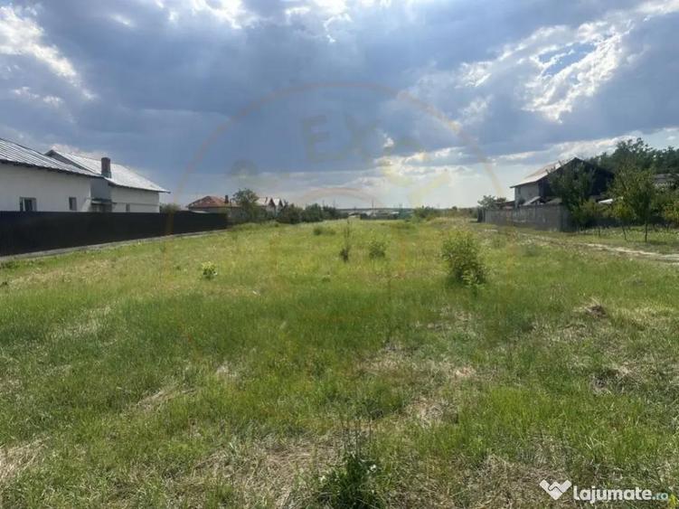 Teren intravilan 3474 mp Bradu-Auchan - 3