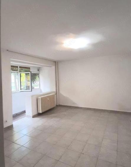 Parter spa?iu liber atelier cabinet birou salon locuit Garsoniera M Romancierilor Bd Timisoara 63 - 4