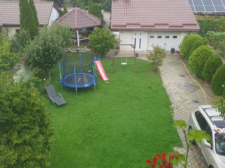 OFERTA EXCEPTIONALA - CASA  DE VANZARE -ZONA EXCLUSIVISTA - 20