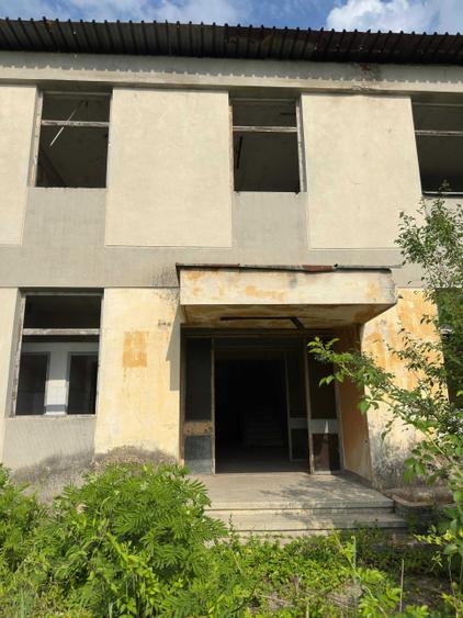 Spațiu comercial, de 902 mp, în Central