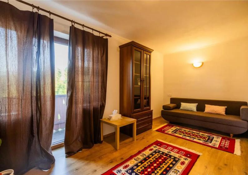 FILM! Investitie 2 in 1:Unitati independente domeniu 1.742m - 3