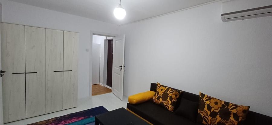 Închiriere apartament 2 camere, Tomis Nord, 400 Euro - 2