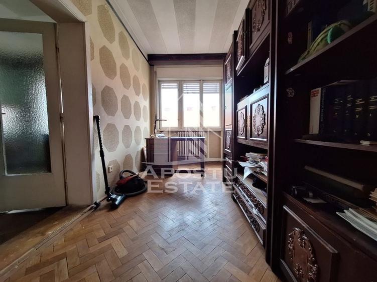 Apartament 4 camere, 180 mp construiti, zona Ultracentrala - 4