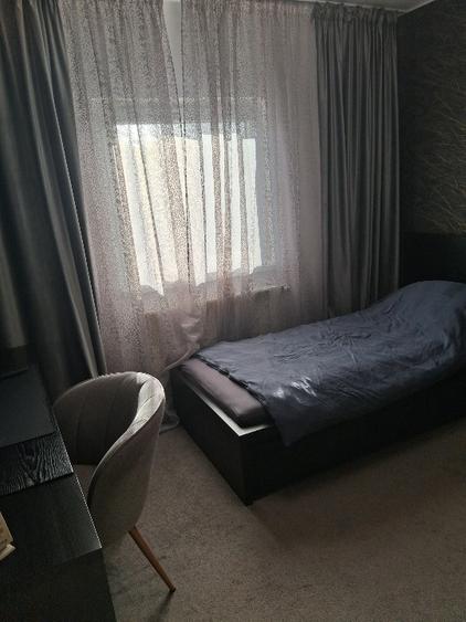 Vând apartament  - 10