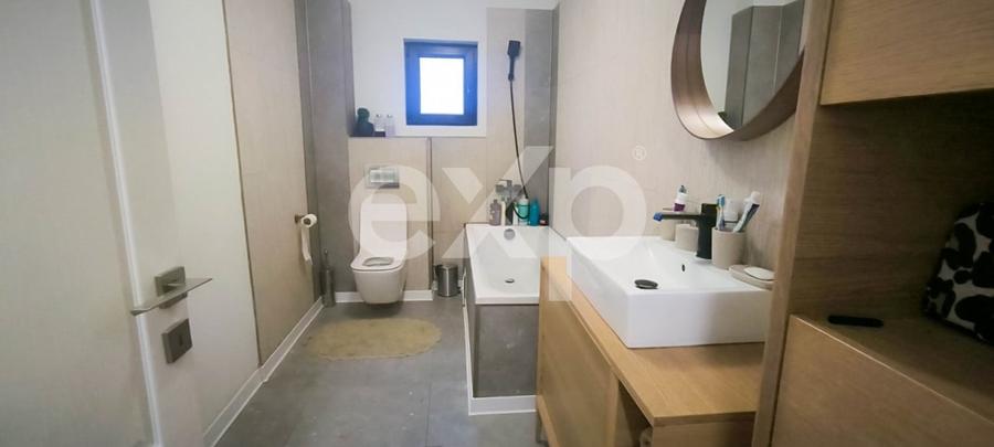 Casă individuală cu 5 camere cu Teren 1060 Mp în Exterior Vest