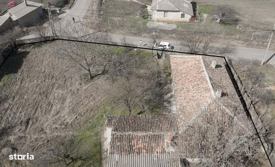 Teren + casa batraneasca - Cerna (jud. Tulcea) - 1