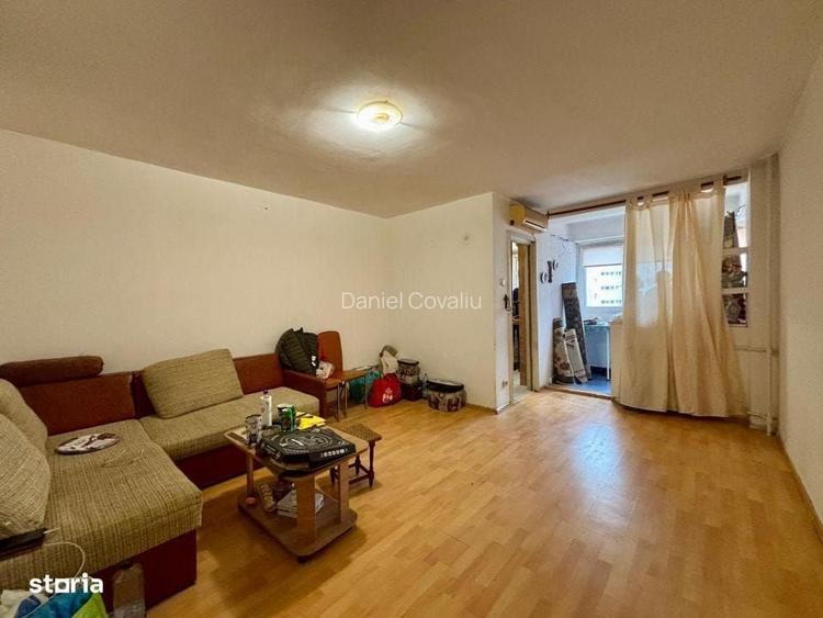 GARSONIERA ARENA NATIONALA,  AN 1980,  31MP