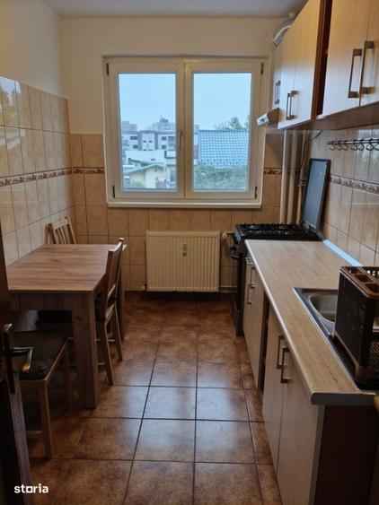 Apartament de 2 camere, decomandat, 50 mp, zona 1 Decembrie 1918 - 5