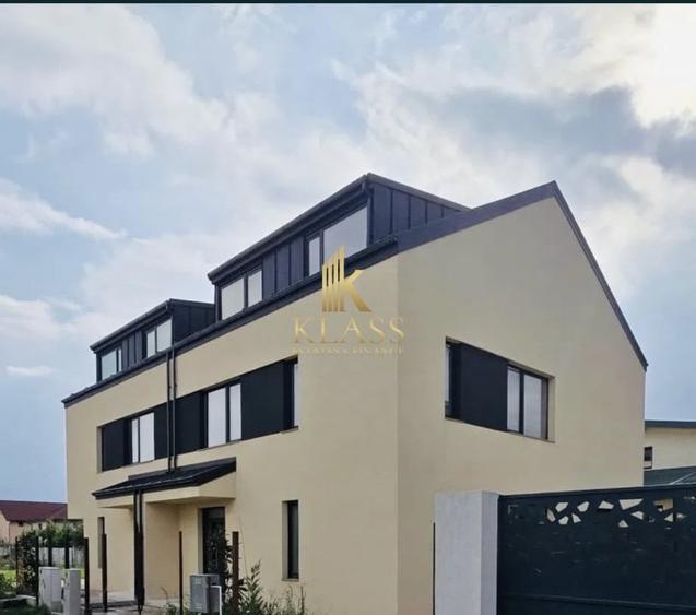 Vila lux tip duplex 5 camere Otopeni de vanzare - 1