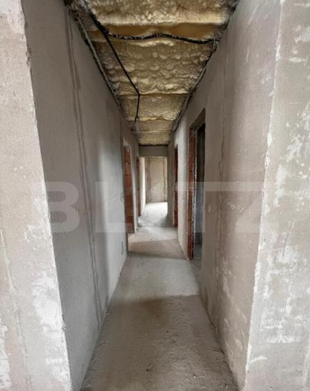 Casa individuala de vanzare, cu 4 camere, 96 mp, zona ?u - 11