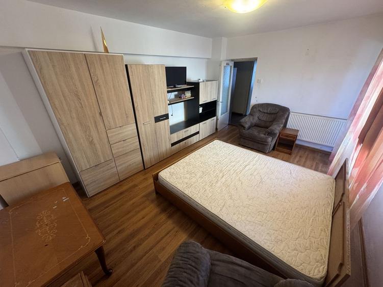 Apartament 2 camere zona Intersectie Dacia - 1