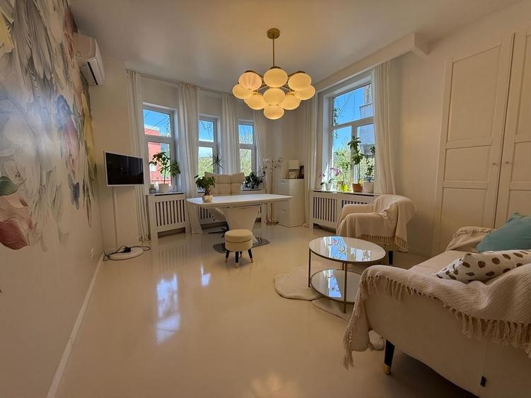 Apartament 4 camere în vilă I Cotroceni I Renovat complet I - 1