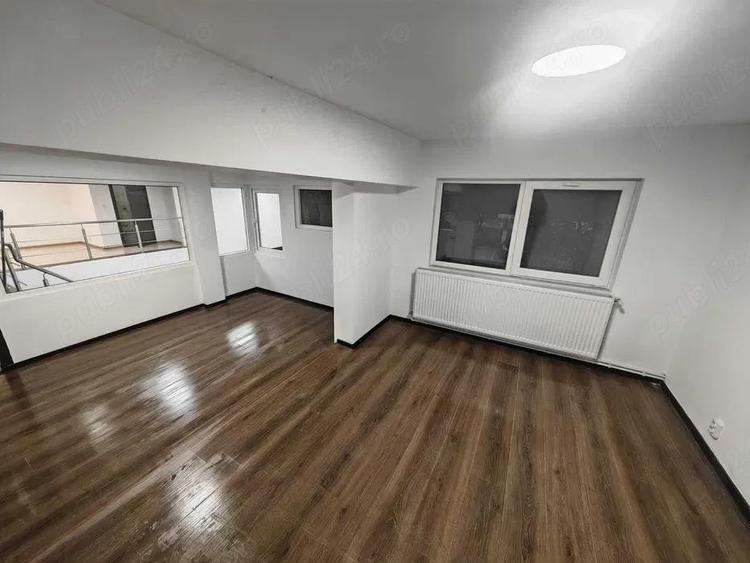 Vand spatiu comercial office - 117mp, str. Unirii, Petro?ani - 1