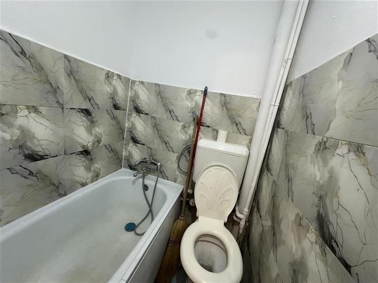 Comision 0%, etaj 2 ?n bloc anvelopat lingă BRD - 5