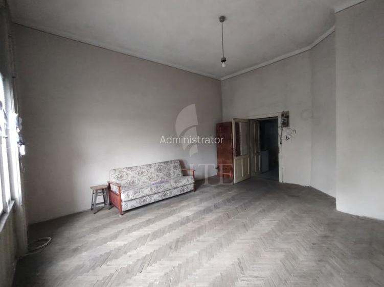 Apartament o camera în zona CAMERA DE COMERT Apartament o camera în zona CAMERA DE COMERT