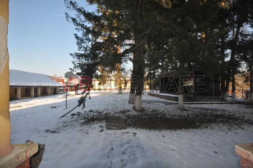 Conac apartinand lui Cicio POP, judet ARAD - 2