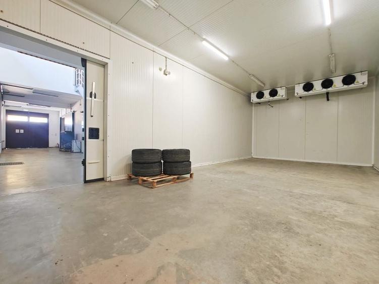 Hala cu spatii frig + birouri - Zona Freidorf - 1