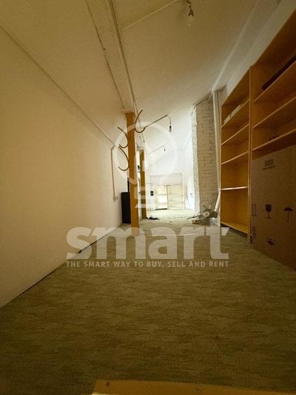 Casa in centrul istoric cu spatiu comercial si parcare proprie Zona 0 - 11