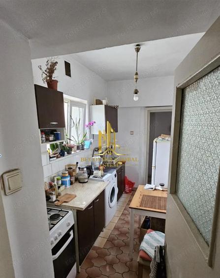 Vand apartament cu 2 camere ultracentral Bulevard Magheru, sector 1 - 10