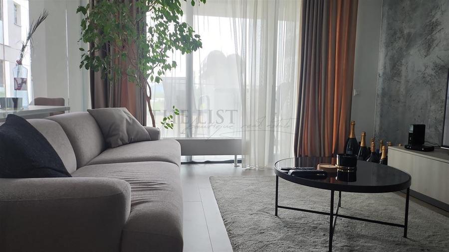 Apartament cu 2 camere decomandat în Pipera