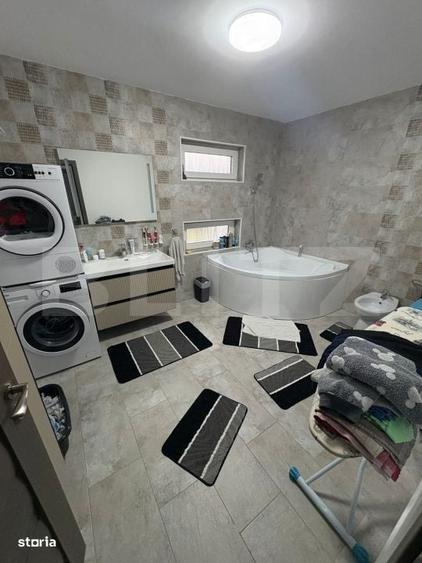 Casă cu 4 camere cu Teren 500 Mp în Central