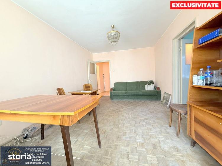 Apartament cu 2 camere în Micro 17