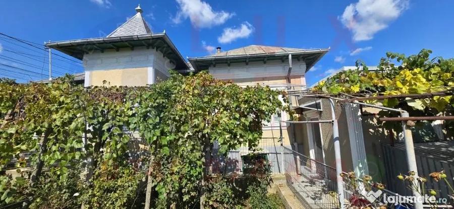 Casă cu 3 camere cu Teren 532 Mp în Păcii