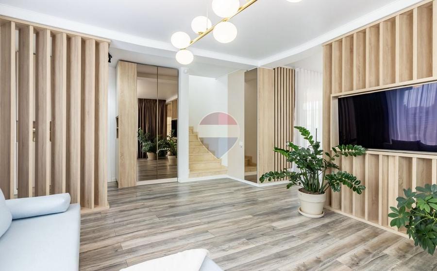 Casă individuală cu 4 camere cu Teren 375 Mp în Corbeanca