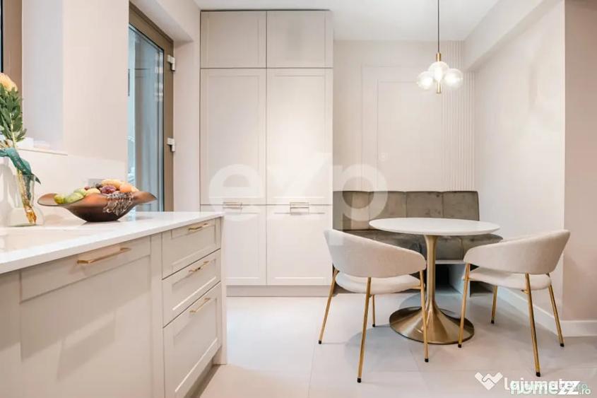 Apartament cu 4 camere decomandat în Kiseleff