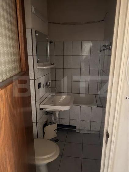 Apartament cu 2 camere semidecomandat, mobilat în Mănăștur