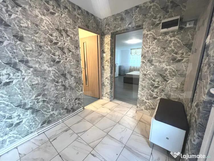 Casă cu 3 camere cu Canalizare în Feldioara