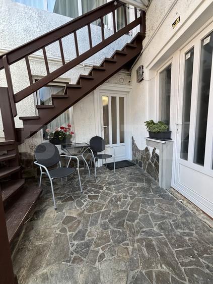 Apartament cu 2 camere semidecomandat, mobilat în Centrul Istoric