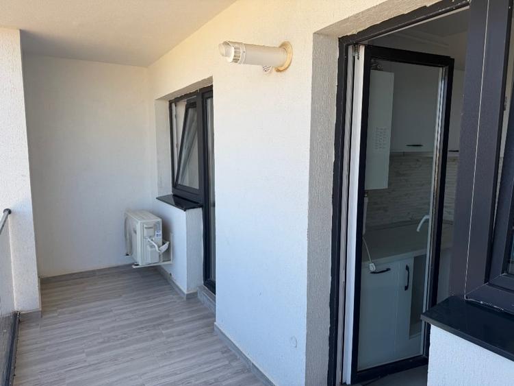 Apartament cu 2 camere semidecomandat, mobilat în Central