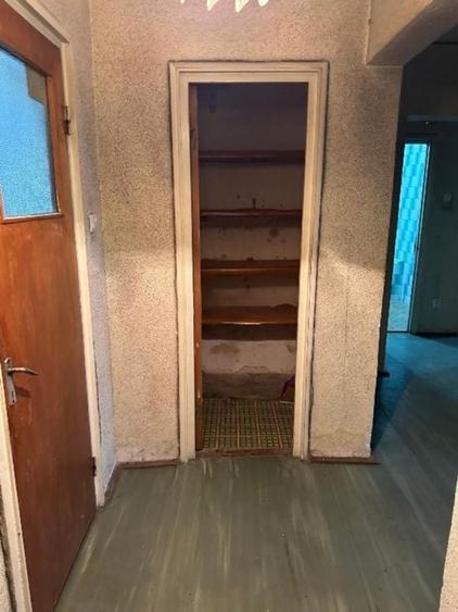 Apartament cu 3 camere decomandat în Drumul Taberei