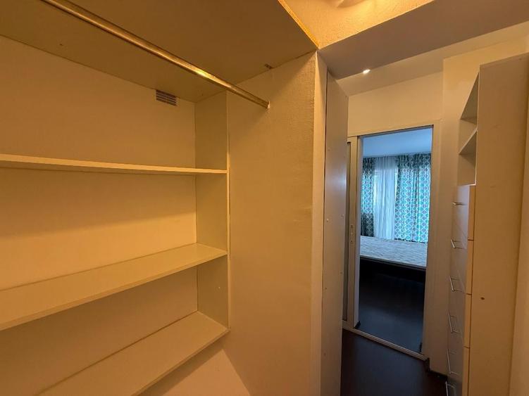 De inchiriat Apartament 3 camere cu scara interioara, zona Centru. - 15