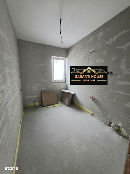 Casă cu 4 camere cu Teren 460 Mp în Recea