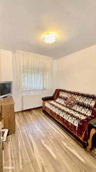 Casă cu 6 camere cu Teren 319 Mp în Vlădești
