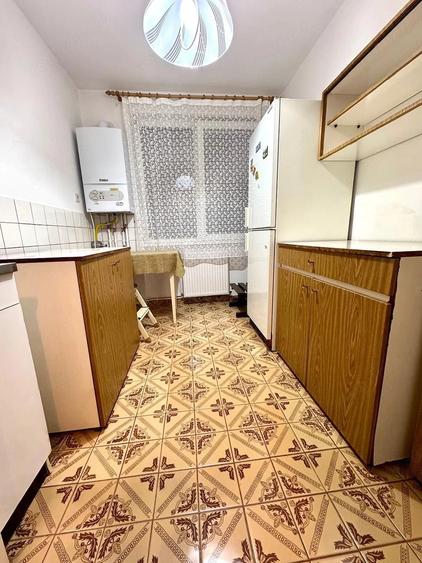 Apartament cu 2 camere semidecomandat în Tipografilor