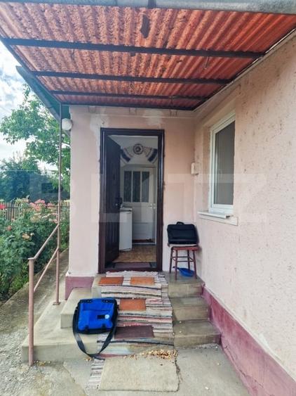 Casă individuală cu 2 camere cu Canalizare în Iclod