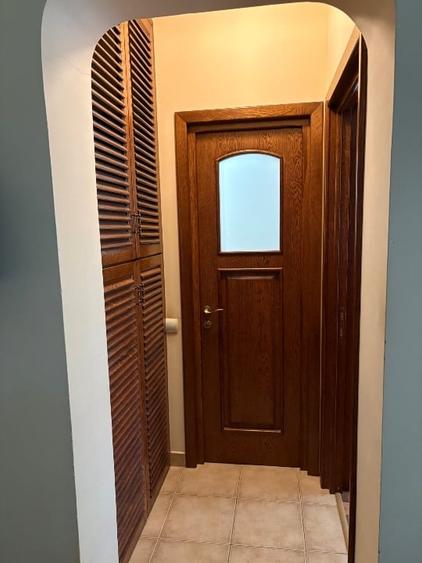 Apartament cu 2 camere semidecomandat, mobilat în Tomis II